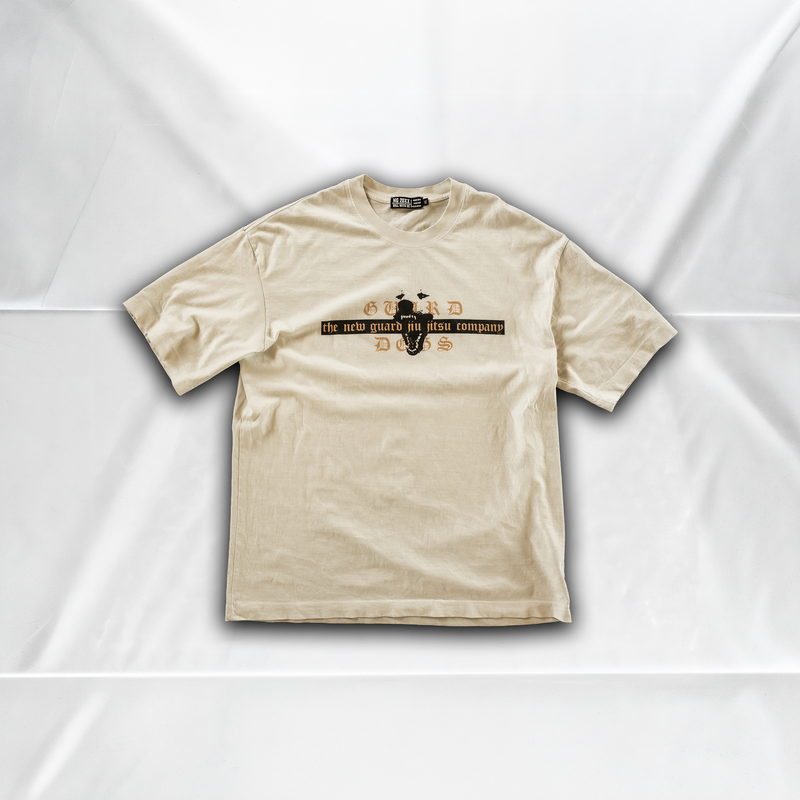 VINTAGE WASH T SHIRT - GUARD DOGS