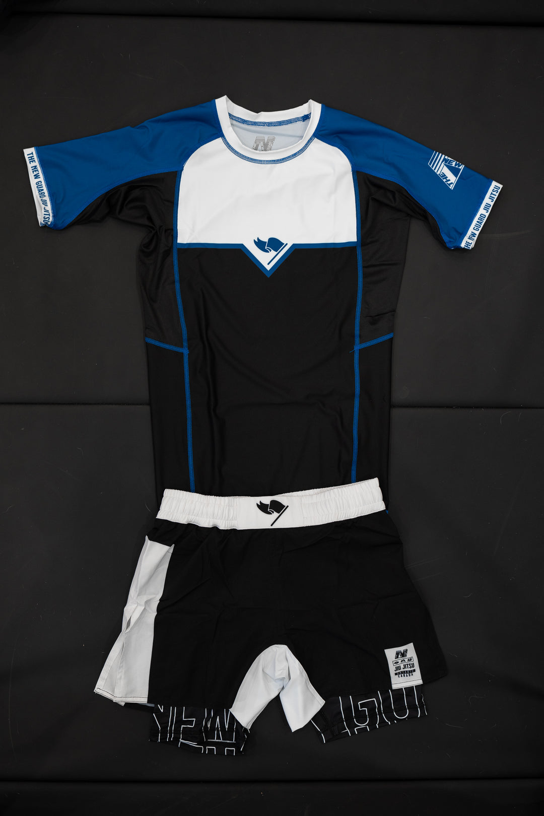 Unranked Rashguard - Blue