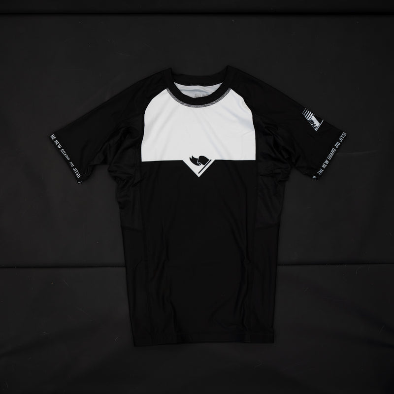 Unranked Rashguard - Black