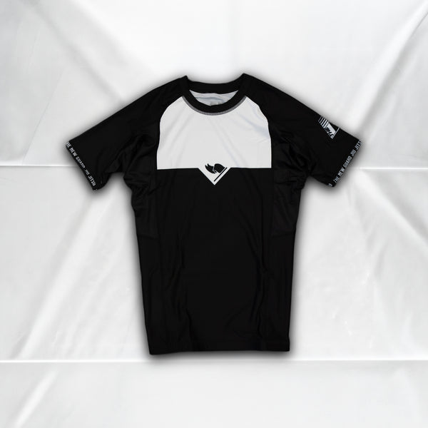 Unranked Rashguard - Black - Front